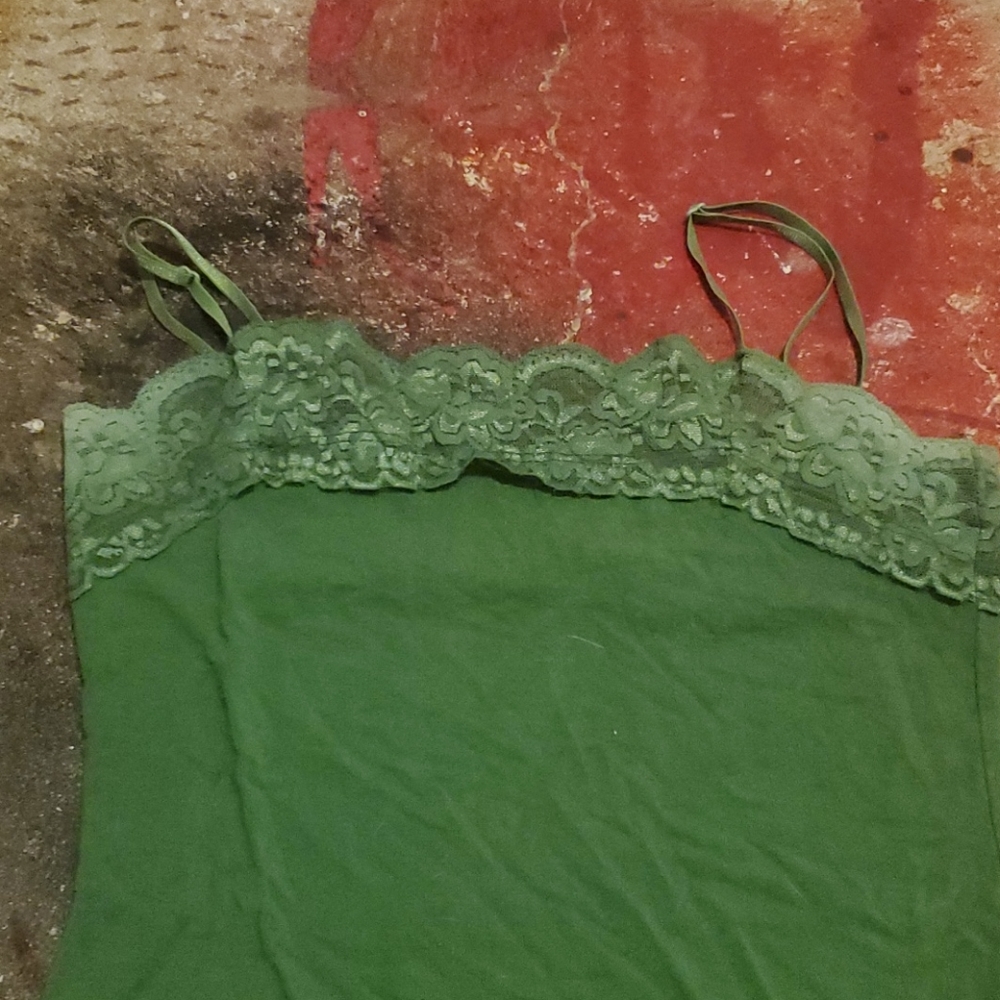 Tank top - Picture 2 of 4